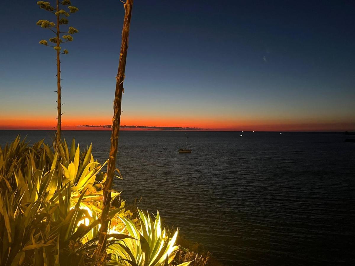 Fiori D'Arancio Apartment แตร์ราซีนี ภายนอก รูปภาพ